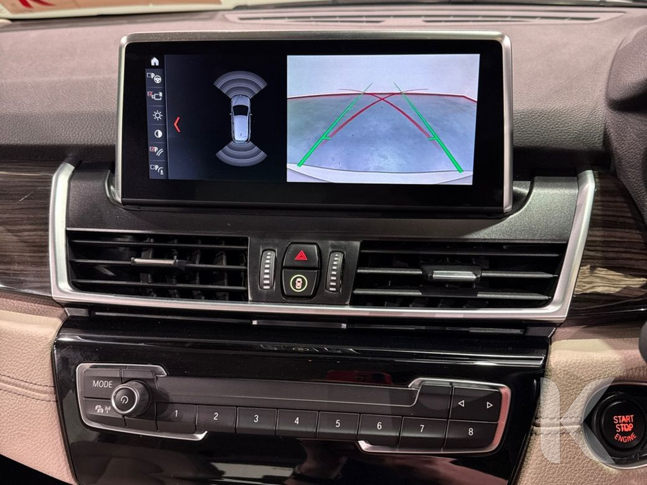 BMW 2 Series 1.5 AUTOMATIC LUXURY EDITION - FULL CREAM LEATHER ELECTRIC/HEATED SEATS - UPGRADED ALLOY WHEELS - REVERSE CAMERA/PARKING SENSORS — thumbnail 18