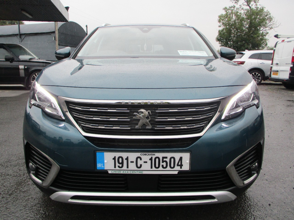 2019 Peugeot 5008 1.2L Petrol For Sale Images