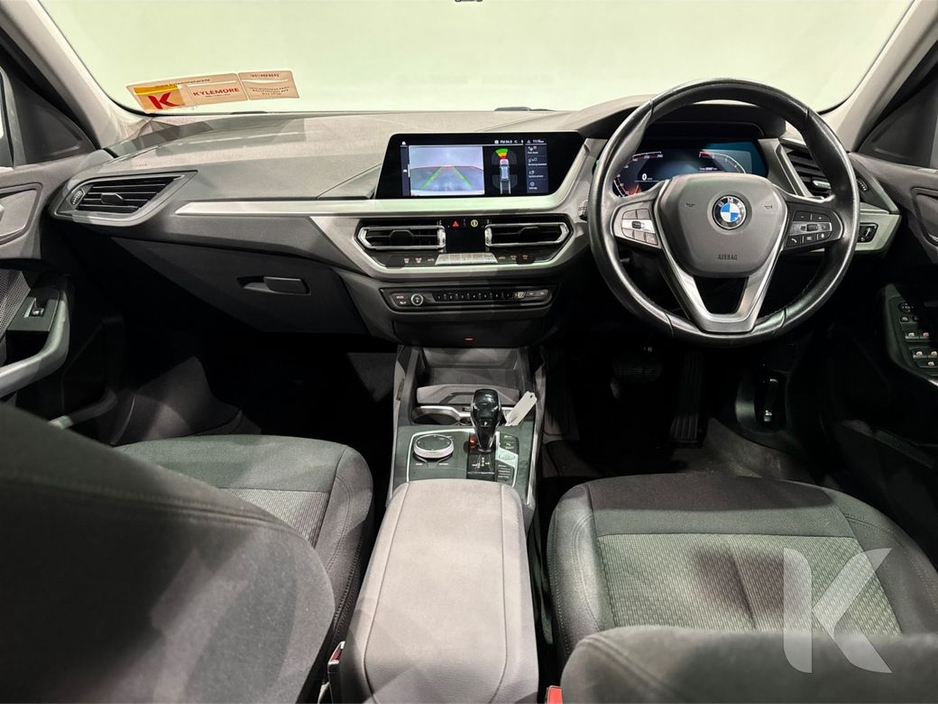 BMW 1 Series 1.5 AUTOMATIC - NEW MODEL - PLAY EDITION - FACTORY ALLOYS - REAR CAMERA - ELECTRIC SEATS — thumbnail 22
