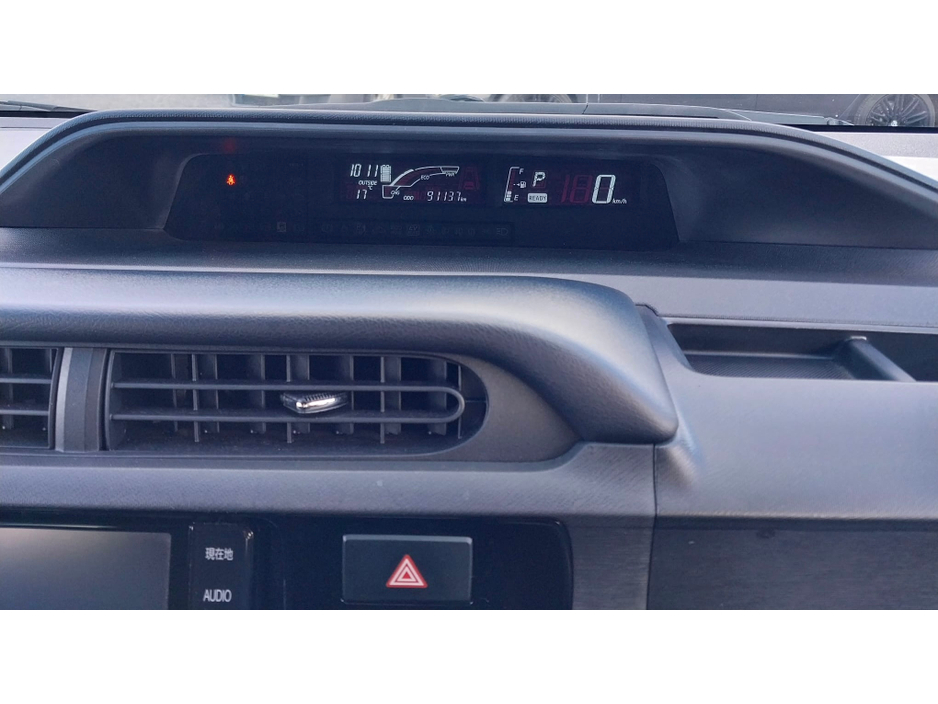 Toyota Aqua 1.5 Petrol Hybrid Automatic Low Km — thumbnail 19