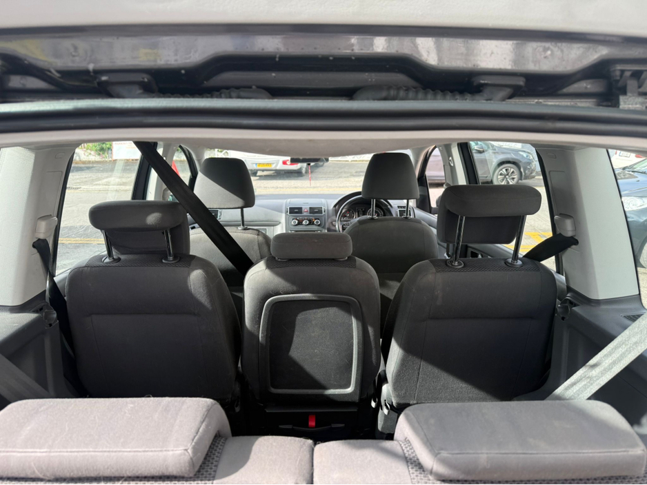 2015 Volkswagen Touran 1.6L Diesel For Sale Images