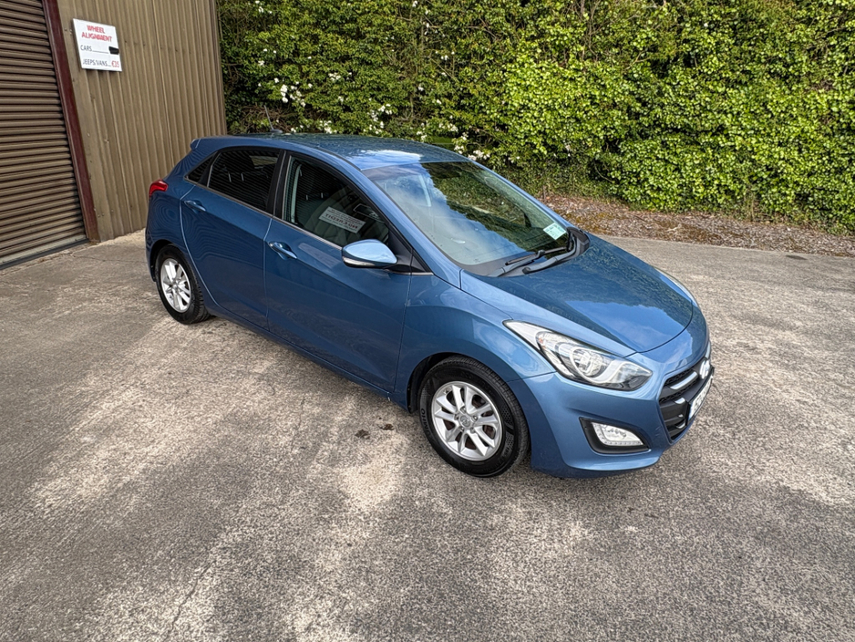 2015 Hyundai i30 1.6L Diesel For Sale Images