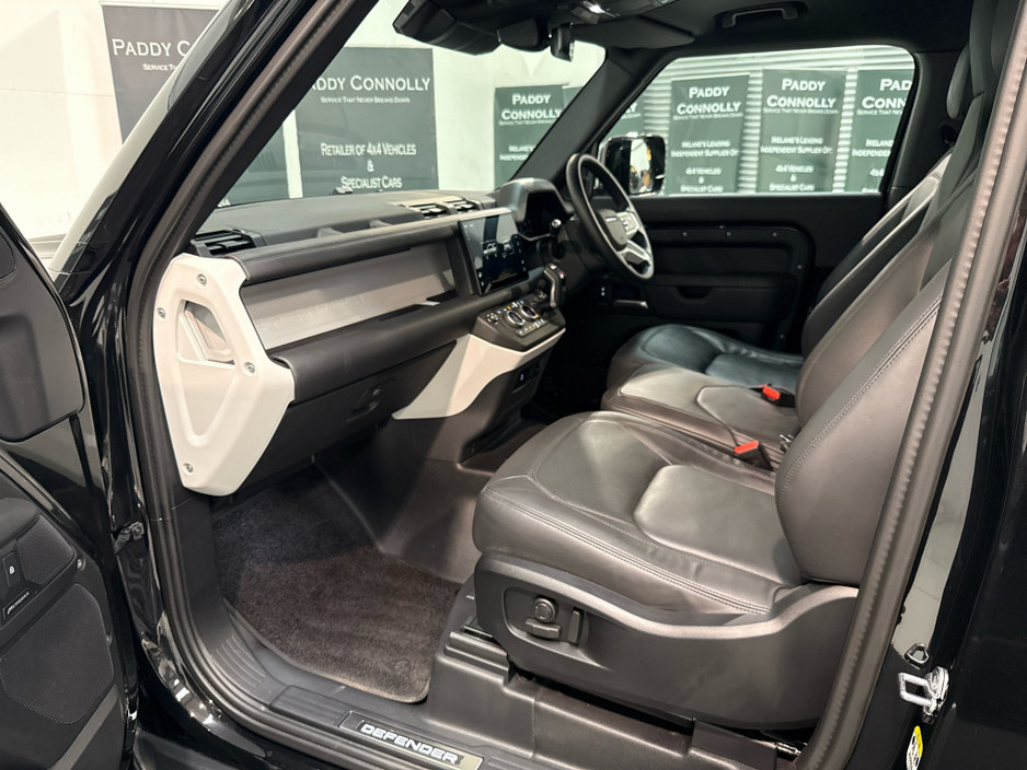 2024 Land Rover Defender 3L Diesel For Sale Images