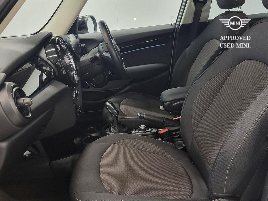 2024 MINI Hatch 1.5L Petrol For Sale Images