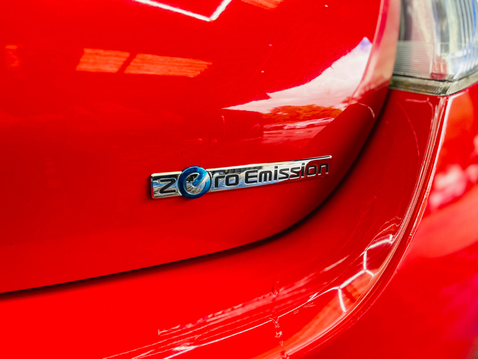 Nissan Leaf XE — thumbnail 9