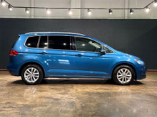 Volkswagen Touran TSI 1.4L AUTOMATIC - 7...
