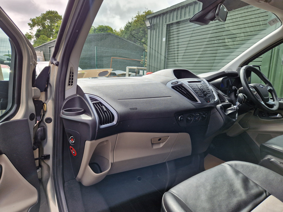 2014 Ford Tourneo 2.2L Diesel For Sale Images