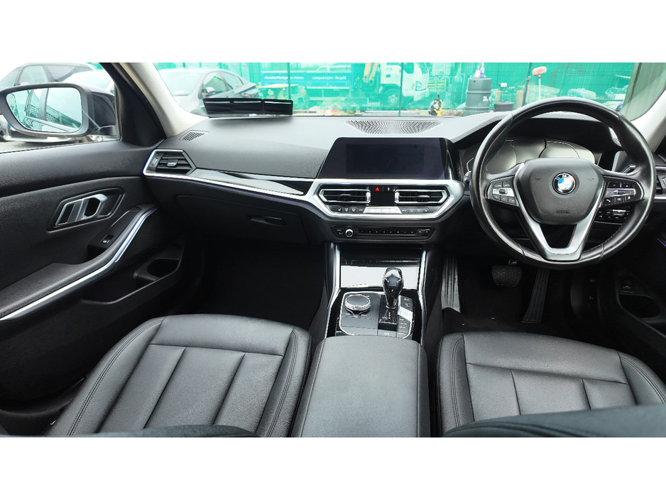 2021 BMW 3 Series 2L Diesel For Sale Images