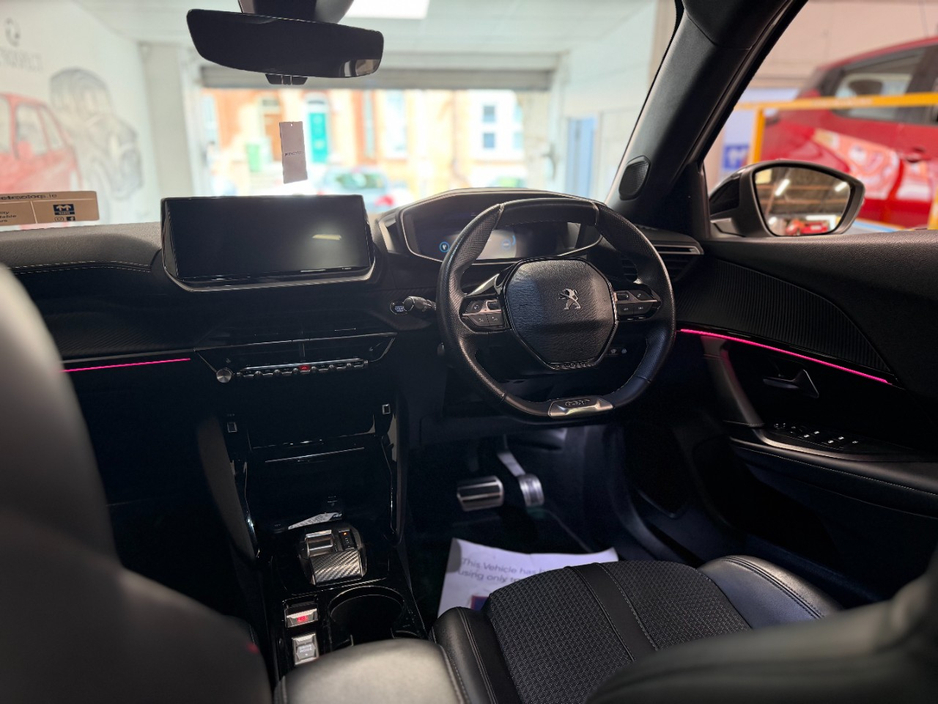 2023 Peugeot 2008 0L Electric For Sale Images