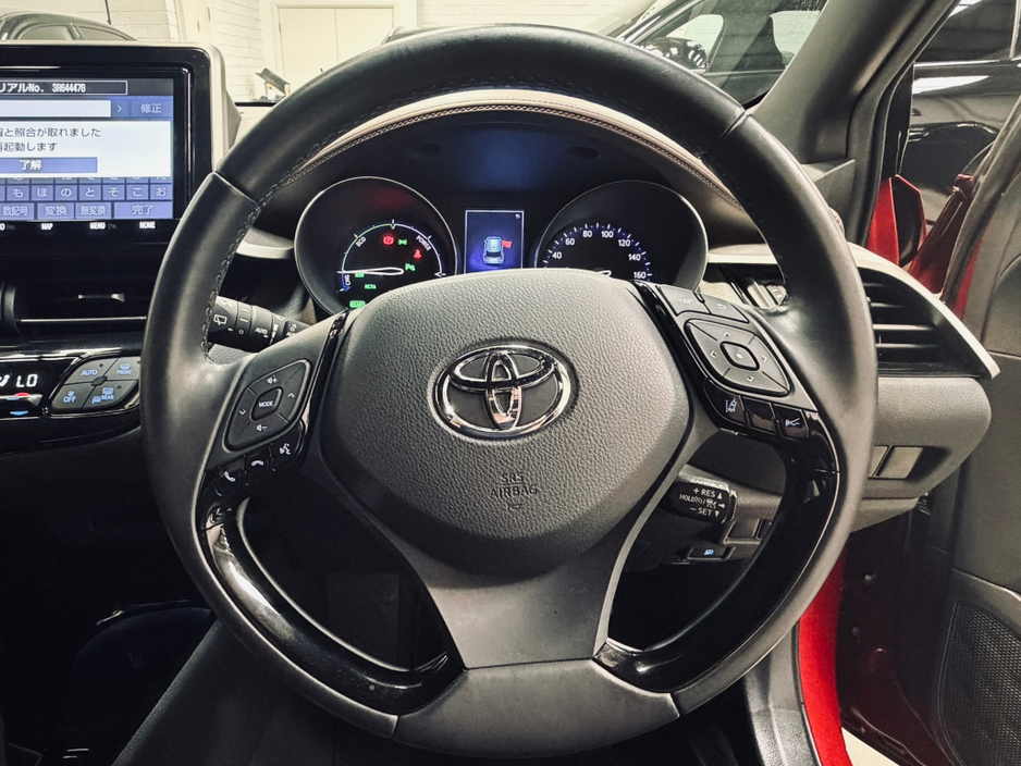 2018 Toyota C-HR 1.8L Petrol Hybrid For Sale Images