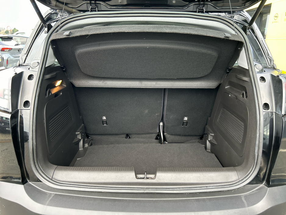 2022 Opel Crossland 1.5L Diesel For Sale Images