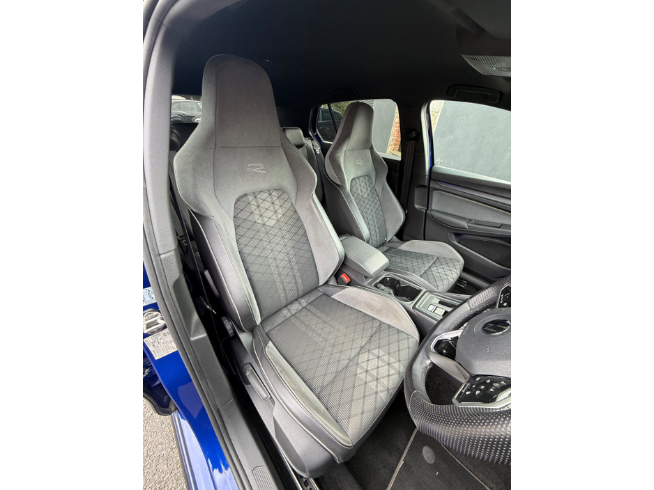 2022 Volkswagen Golf 2L Diesel For Sale Images