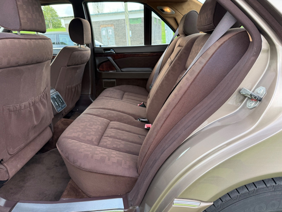 1991 Mercedes-Benz 300 3.2L Petrol For Sale Images
