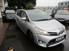 2015 Toyota Verso 1.6L Diesel For Sale Images