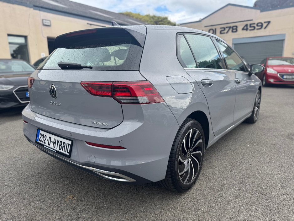 2023 Volkswagen Golf 1.4L Petrol Plug-in Hybrid For Sale Images
