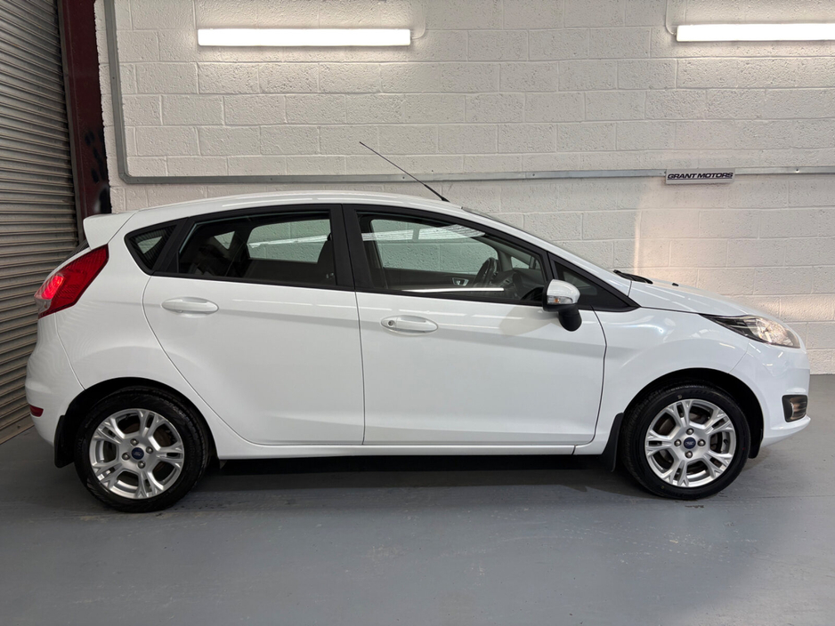 Ford Fiesta 1.25 60PS Zetec — thumbnail 6
