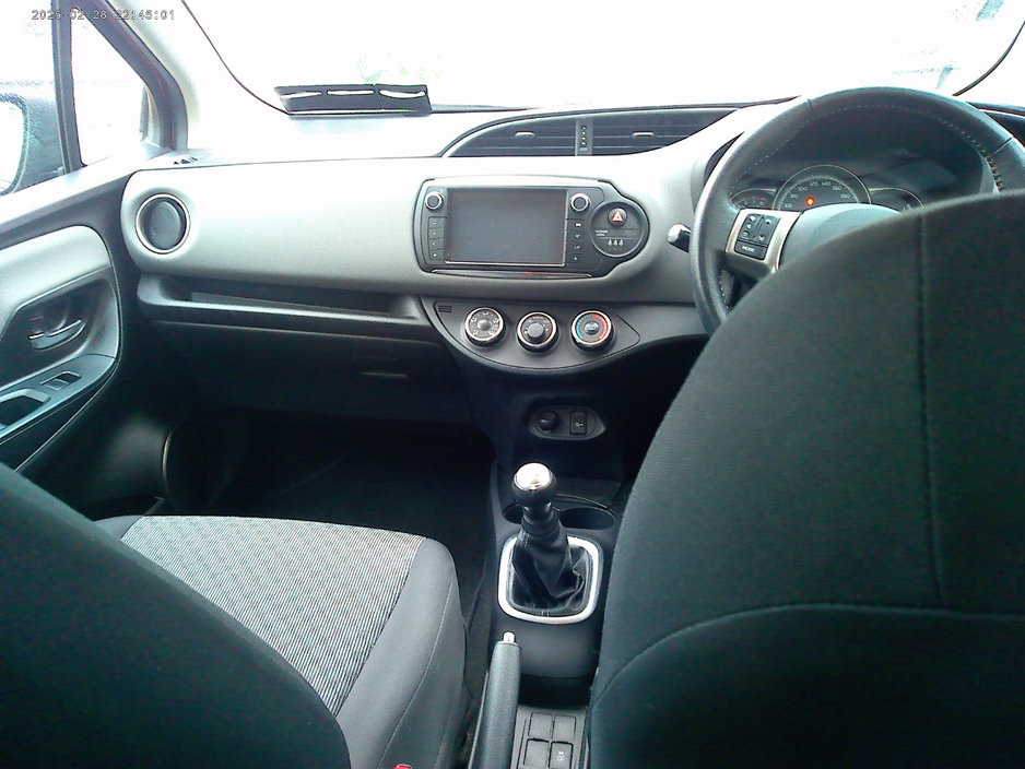 2015 Toyota Yaris 1L Petrol For Sale Images