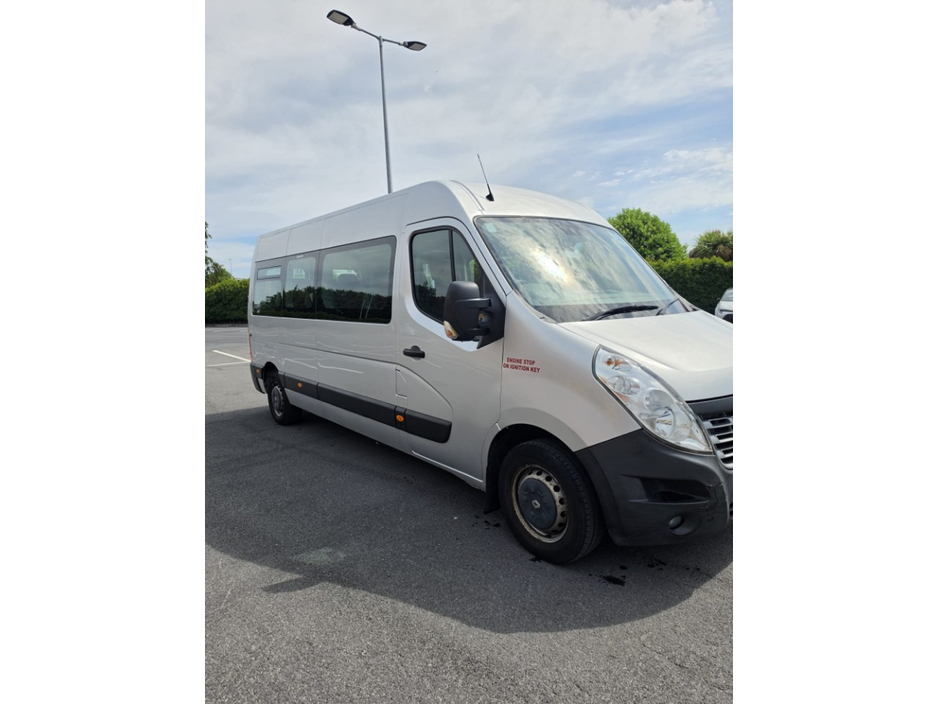 Renault Master Passenger