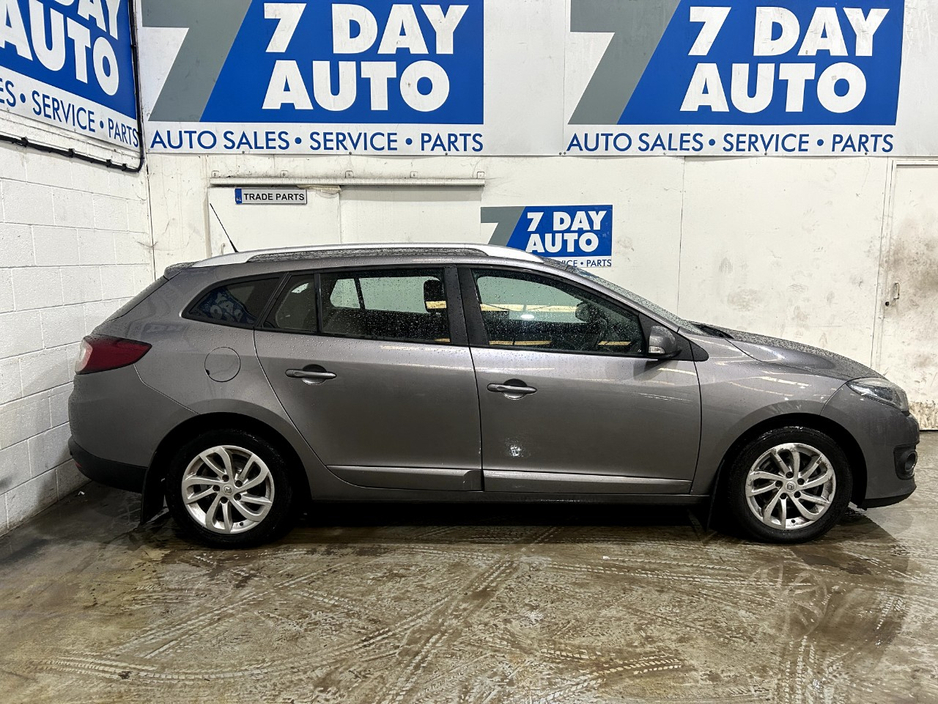 2015 Renault Grand Megane 1.5L Diesel For Sale Images