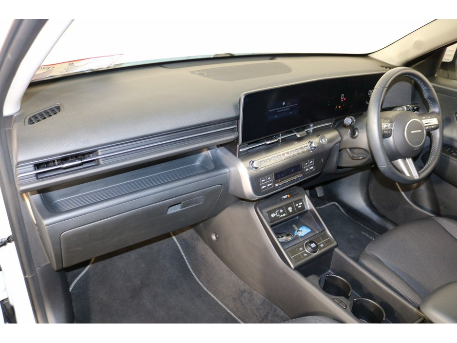 Hyundai Kona Hybrid Signature 1.6L Petrol Automatic Compact SUV — thumbnail 13