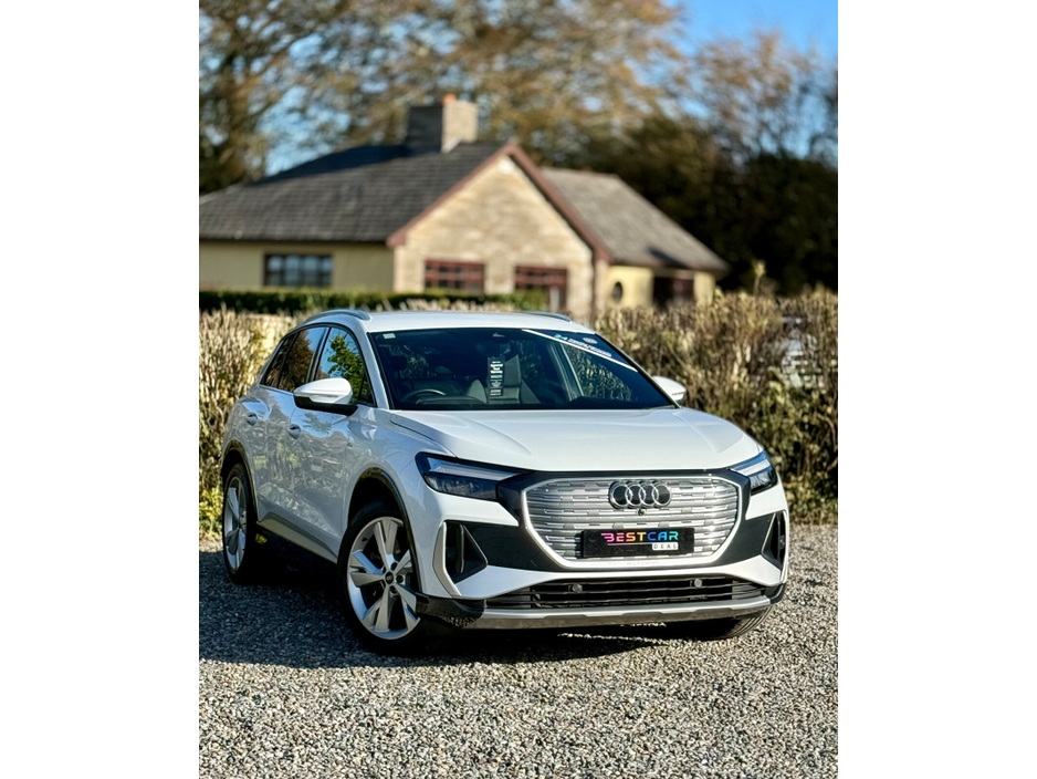 Audi e-tron S Line 40 e-tron Sportback