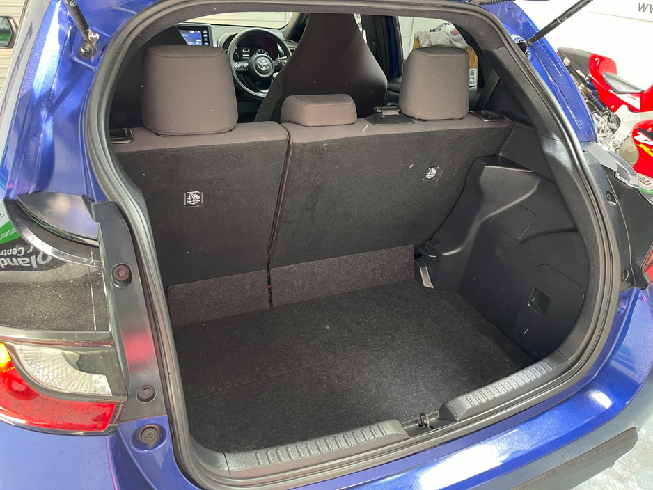 2021 Toyota Yaris 1.5L Petrol Hybrid For Sale Images