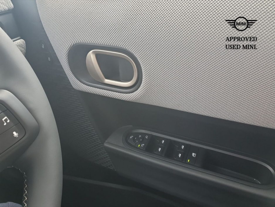 2026 MINI Hatch 1.5L Petrol For Sale Images