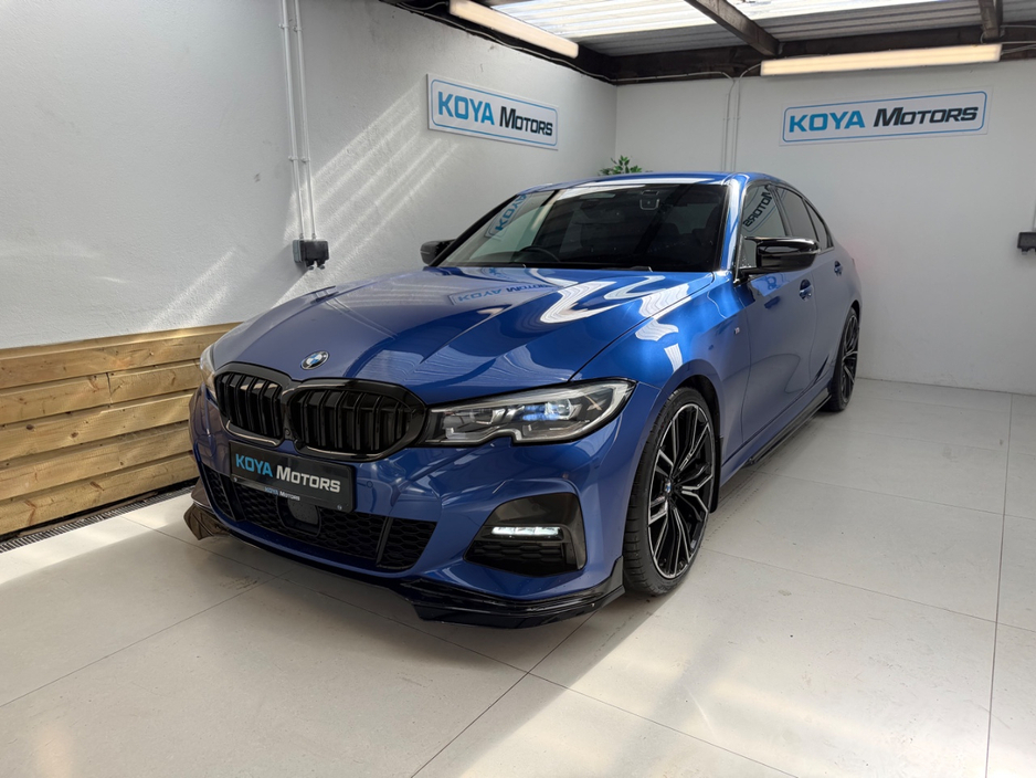 BMW 3 Series 320D M-SPORT PRO X-DRIVE M-PERFORMANCE 2.0 DIESEL AUTOMATIC // M3 UPGRADED WHEEL PACKAGE // FULL M-PERFORMANCE KIT // PRO MEDIA PACK // APPLE CARPLAY // PRIVACY PACK // AA APPROVED DEALER 2026 — thumbnail 3