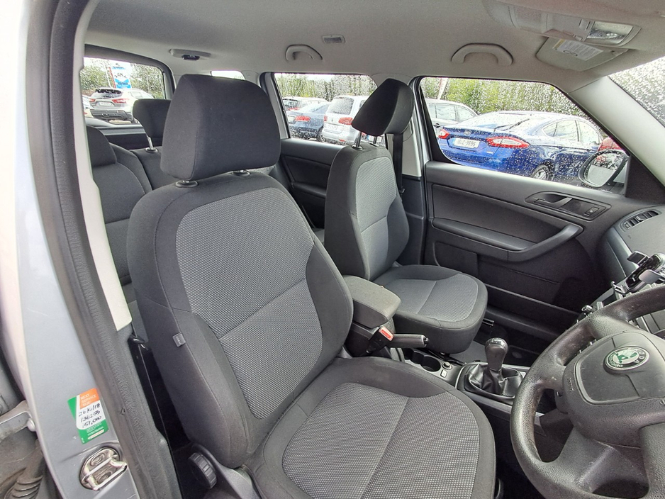 2011 Skoda Yeti 1.6L Diesel For Sale Images