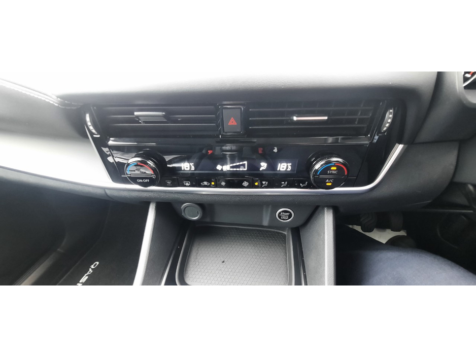 Nissan Qashqai QQ 1.3 HYB SV **24 MONTH AA WARRANTY AVAILABLE** — thumbnail 18