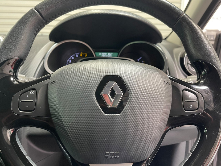 2015 Renault Clio 1.2L Petrol For Sale Images