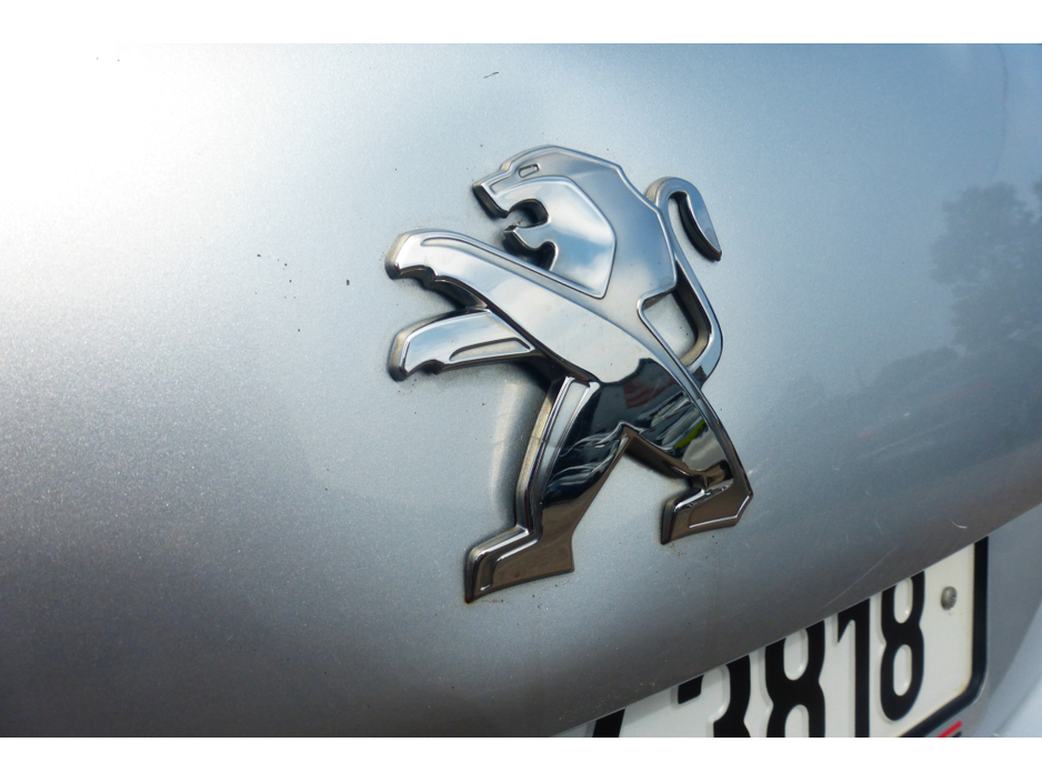 2014 Peugeot 208 1L Petrol For Sale Images