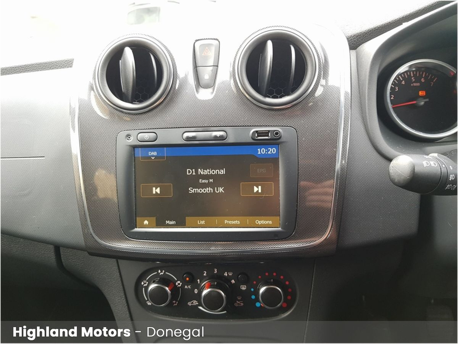 2019 Dacia Sandero Stepway under 1.0L Petrol For Sale Images