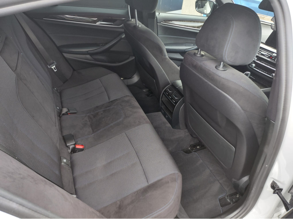BMW 5 Series BMW 523D M-SPORT 2.0DIESEL,AUTO, FULLY LOADED WITH SPEC — thumbnail 9