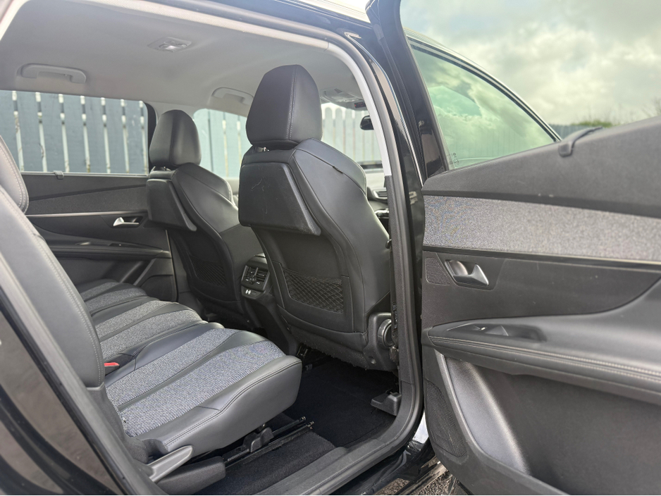2019 Peugeot 5008 1.5L Diesel For Sale Images