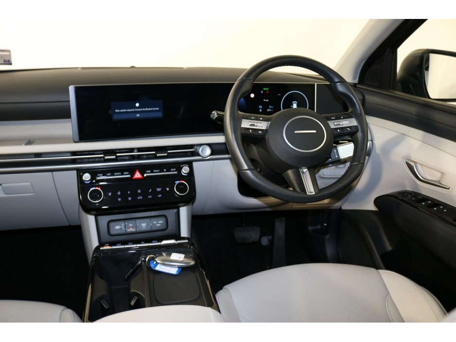 Hyundai Tucson PHEV Platinum Ex Demo - 1.6L petrol Automatic SUV — thumbnail 13