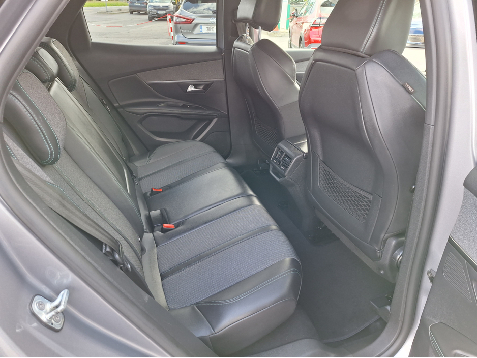 2022 Peugeot 3008 1.5L Diesel For Sale Images