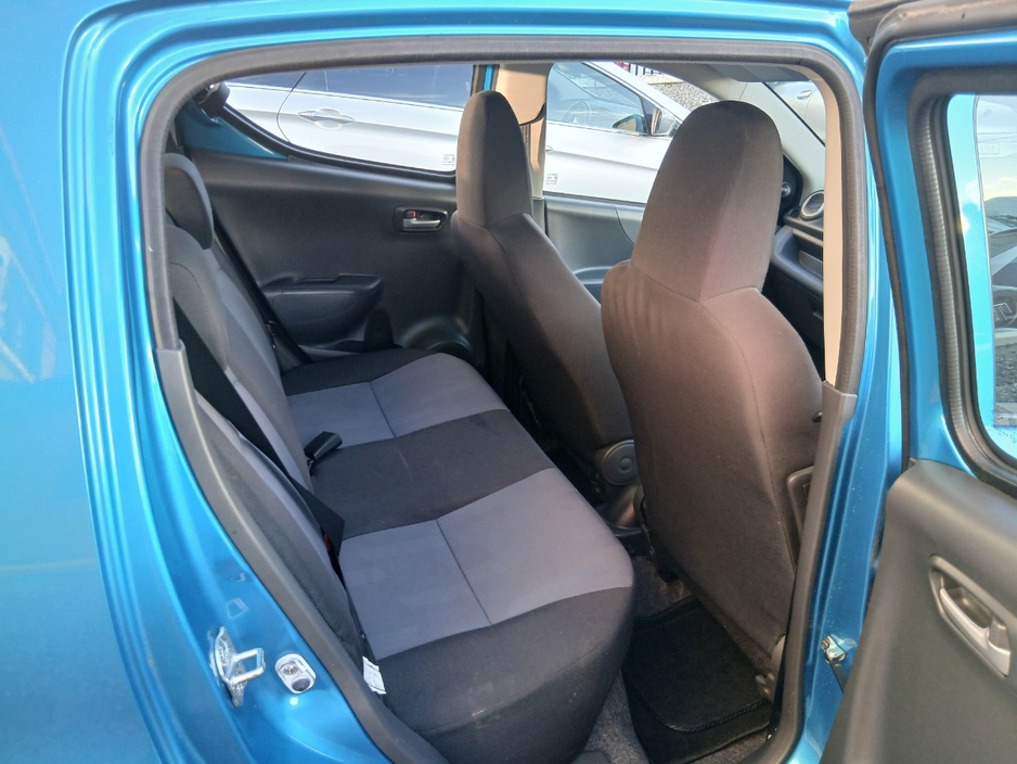 Suzuki Alto 4DR — thumbnail 13