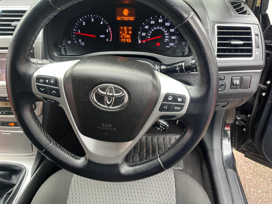 2013 Toyota Avensis 2L Diesel For Sale Images