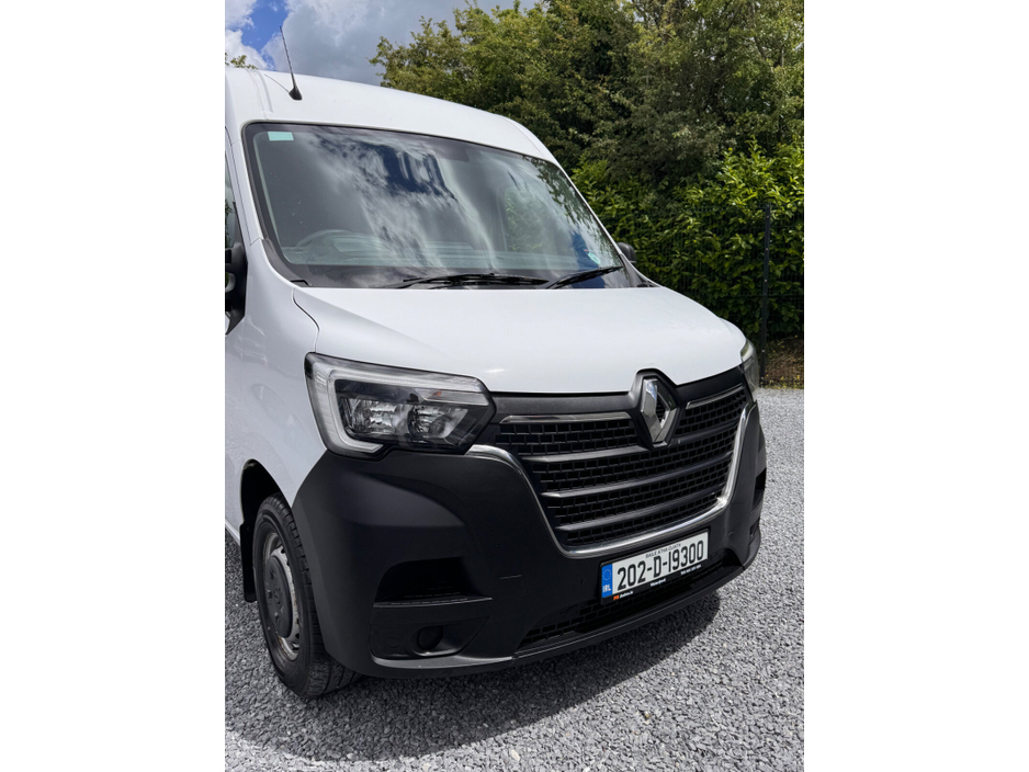 2020 Renault Master 2.3L Diesel For Sale Images