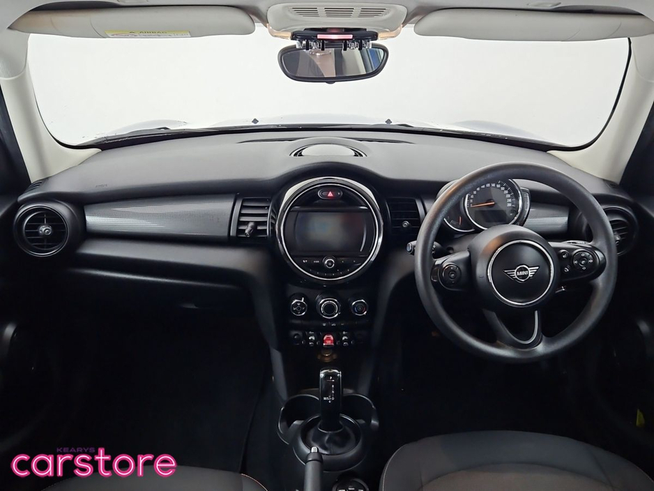 MINI Hatch Cooper Classic — thumbnail 11