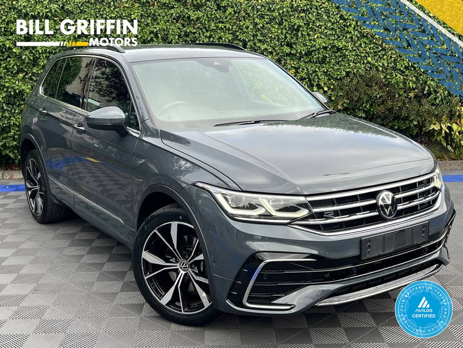 Volkswagen Tiguan R-LINE 1.4 HYBRID // R-LINE HEATED SEATS // 360 PARKING SENSORS // APPLE CARPLAY/ANDROID AUTO