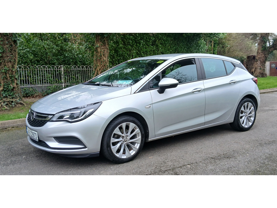2017 Opel Astra 1.4L Petrol For Sale Images