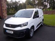 2022 Peugeot Partner 1.5L Diesel For Sale Images