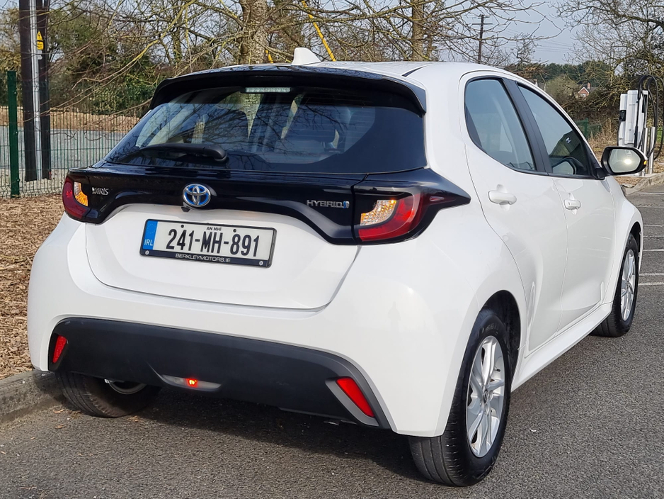 2024 Toyota Yaris 1.5L Petrol Hybrid For Sale Images