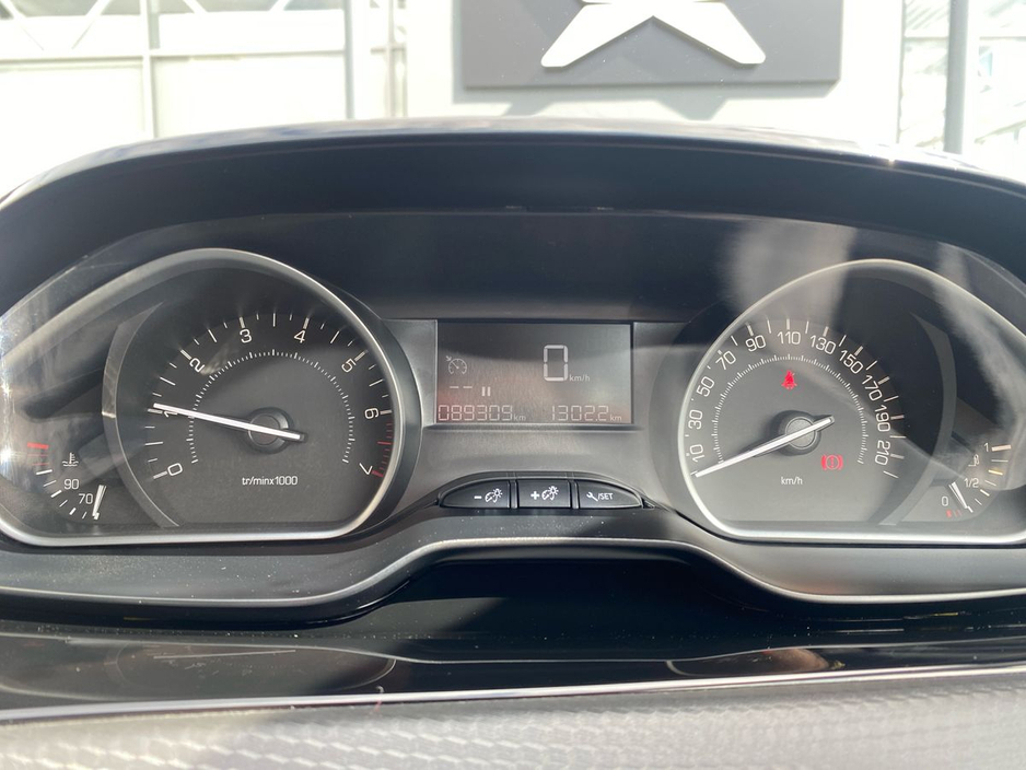Peugeot 208 1.2 PureTech Active — thumbnail 10