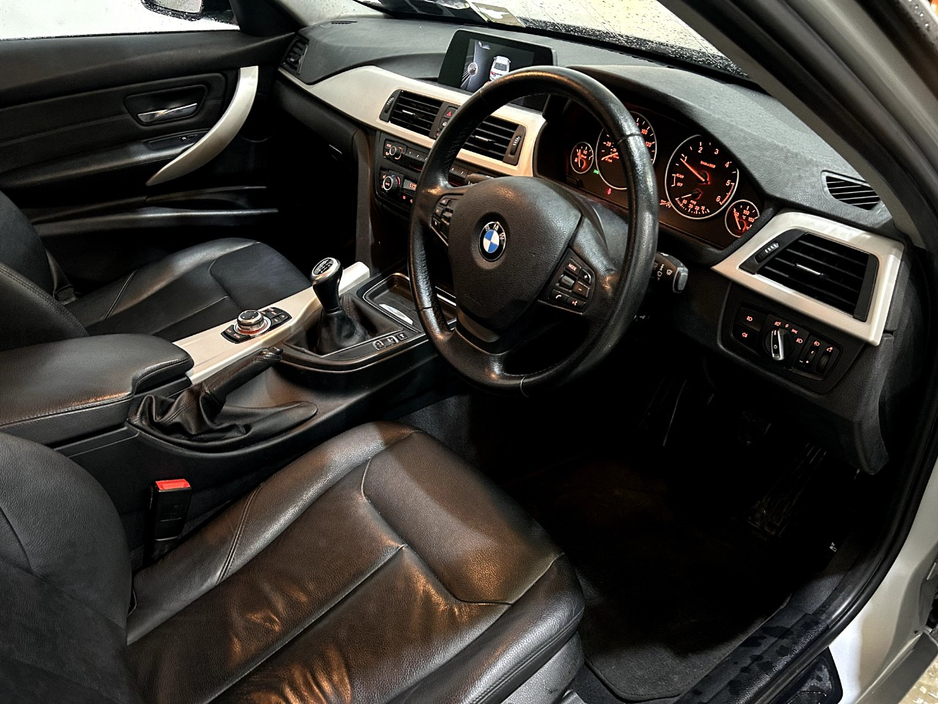 2014 BMW 3 Series 2L Diesel For Sale Images