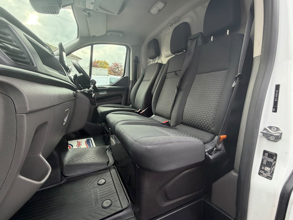 2023 Ford Transit Custom 2L Diesel For Sale Images