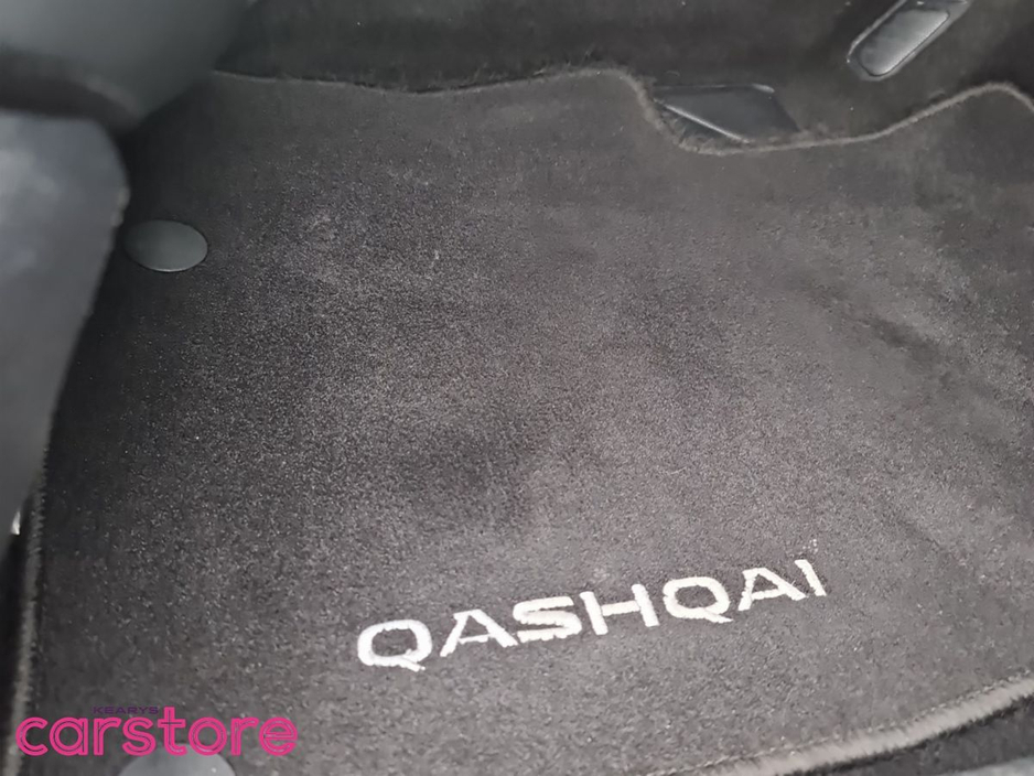 Nissan Qashqai 1.5 DSL Auto PREMIUM — thumbnail 18