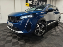 Peugeot 5008 FL ALLURE PACK 1.5 BLUE H HDI 13